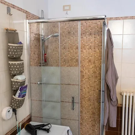 Al Borgo Di Cristina&stefano Oltretorrente Universita', Ospedale Maggiore Apartman