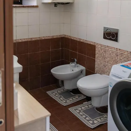 Al Borgo Di Cristina&stefano Oltretorrente Universita', Ospedale Maggiore アパート *