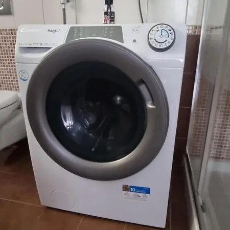 Apartman Al Borgo Di Cristina&stefano Oltretorrente Universita', Ospedale Maggiore