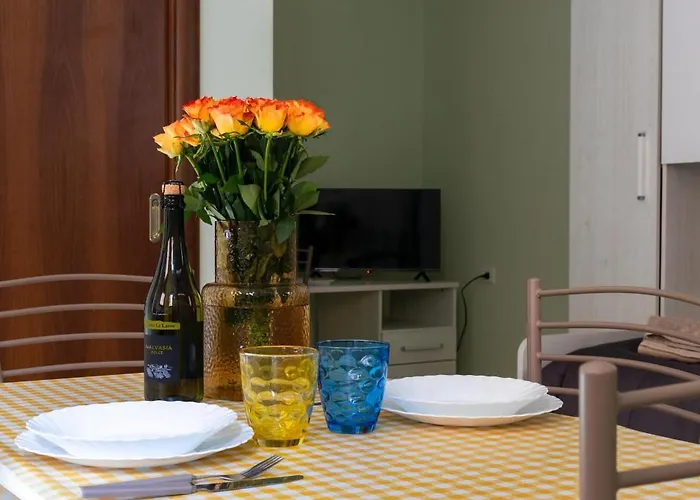 Al Borgo Di Cristina&stefano Oltretorrente Universita', Ospedale Maggiore Lejlighed